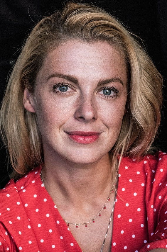 Ekaterina Zorina backdrop