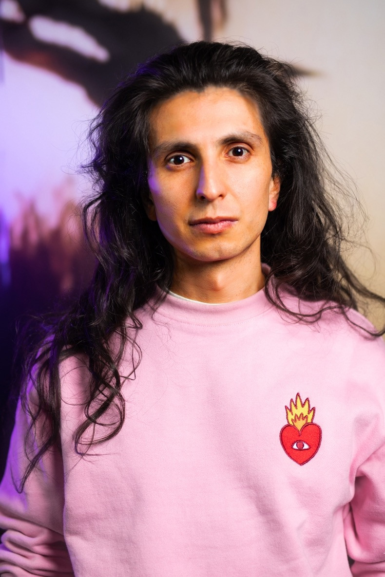 Sergio Guataquira Sarmiento backdrop