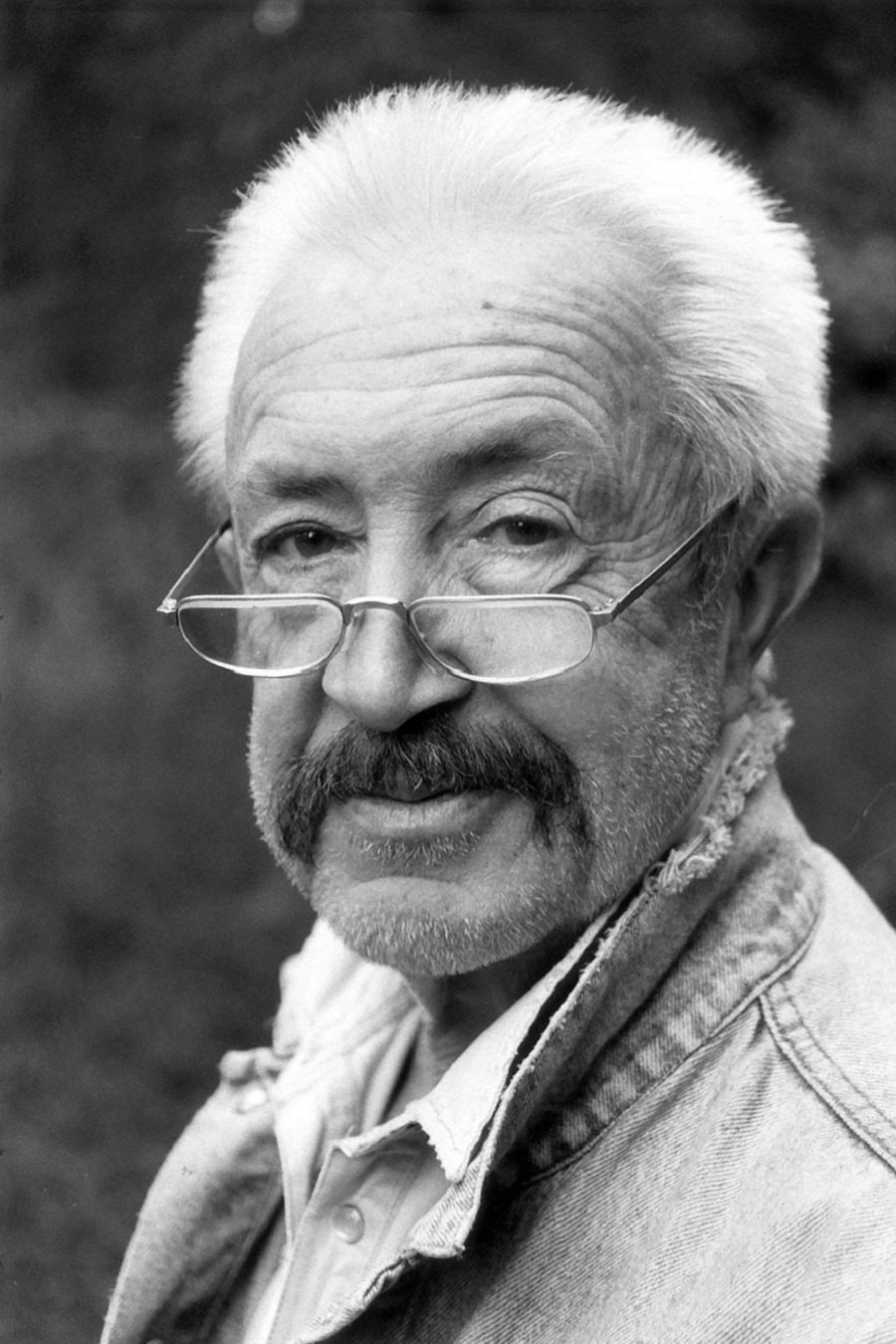 Egon Günther backdrop