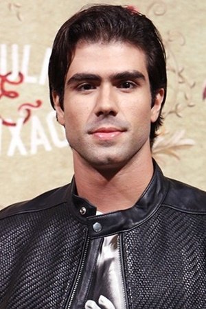 Juliano Laham backdrop