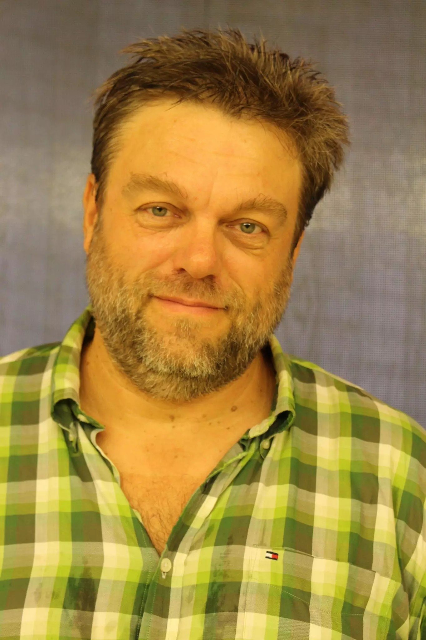 Sorin Tofan backdrop