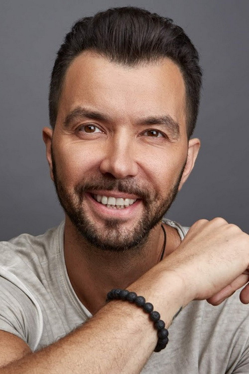 Denis Klyaver backdrop