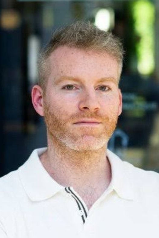 Pierce Conran backdrop