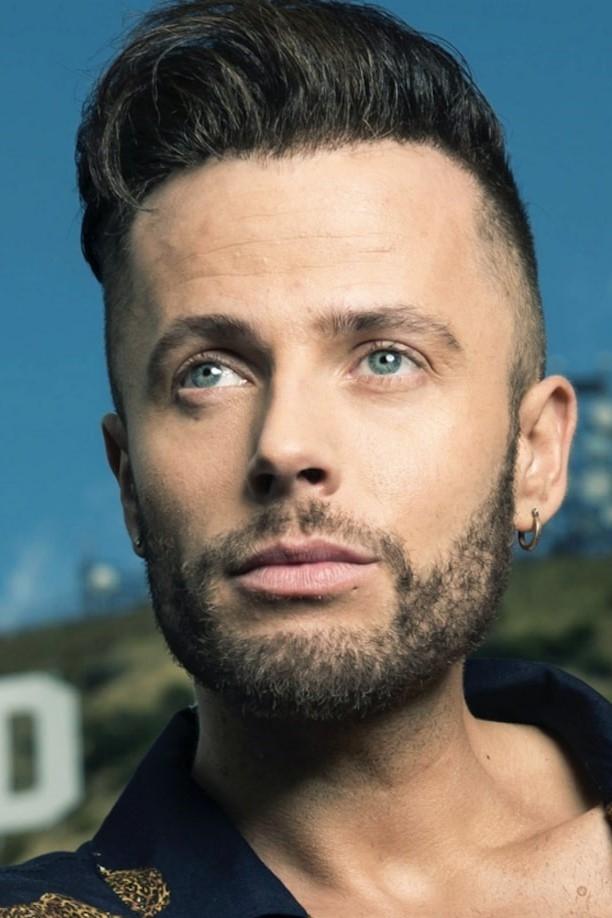 Marcel Walz backdrop