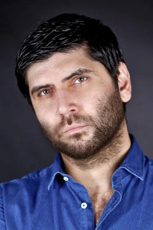 Karen Arutyunov backdrop