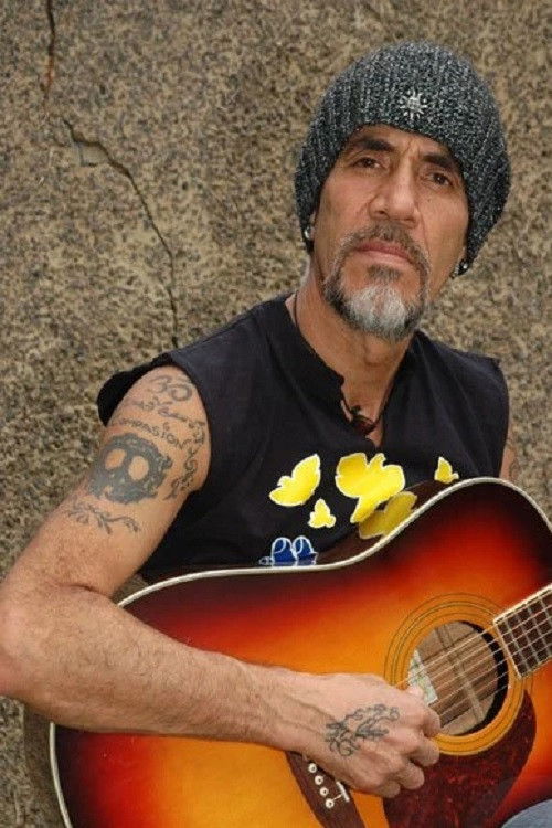 Chucho Merchan backdrop