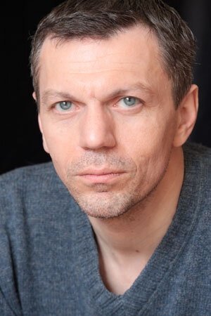 François Hatt backdrop