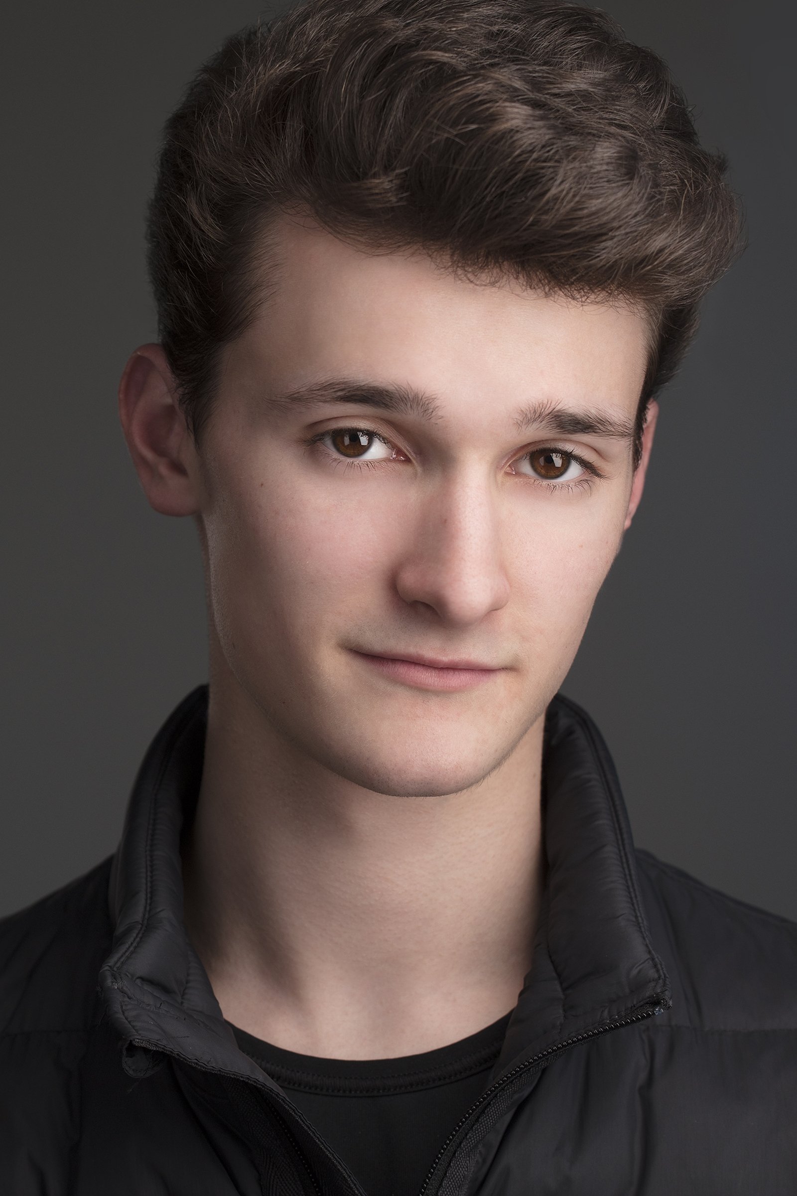 Gil Daniels backdrop