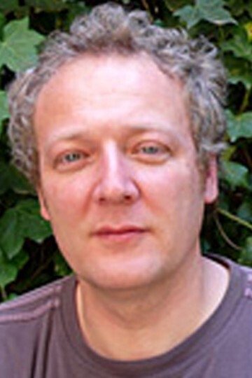 Paolo Santolini backdrop