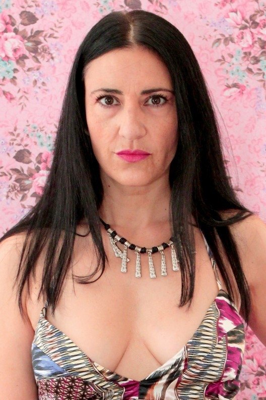 Eva María Milara backdrop