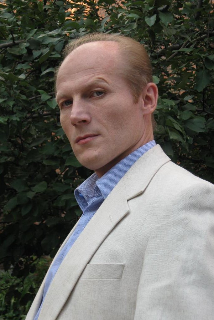 Nikolai Yushkevich backdrop