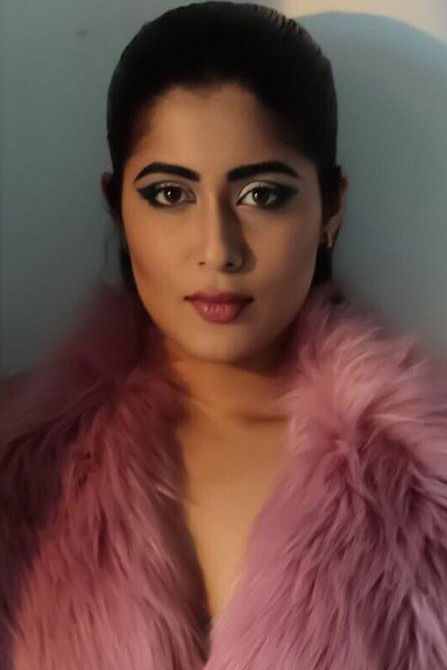 Nikita Sharma backdrop