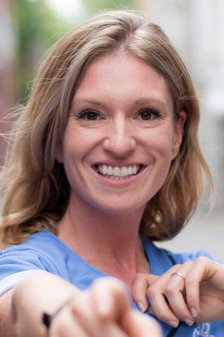 Isabelle Larivière backdrop