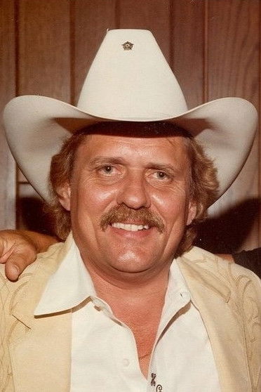 Henson Cargill backdrop