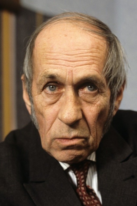 Bolesław Płotnicki backdrop