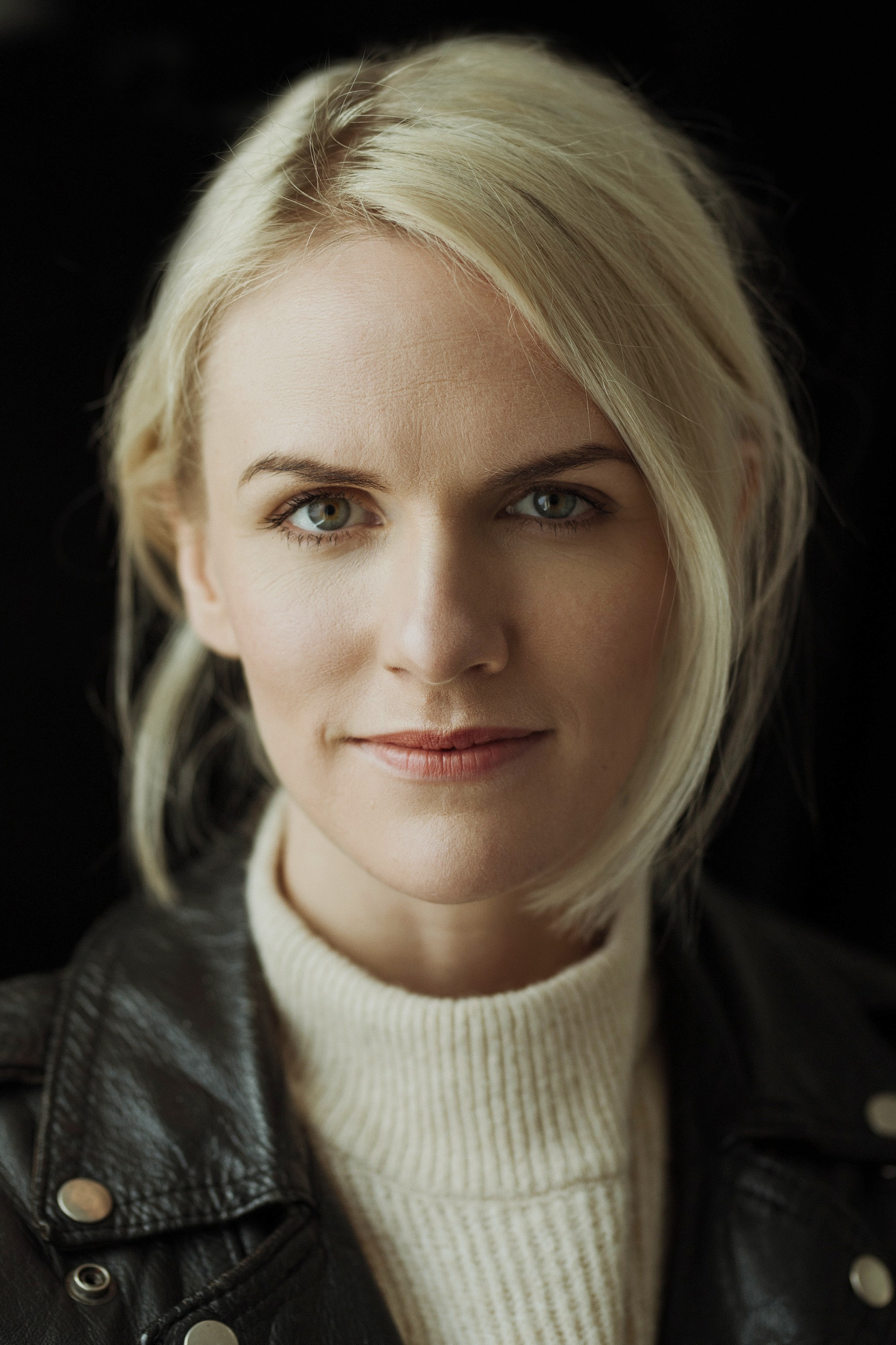 Sophia Heikkilä backdrop