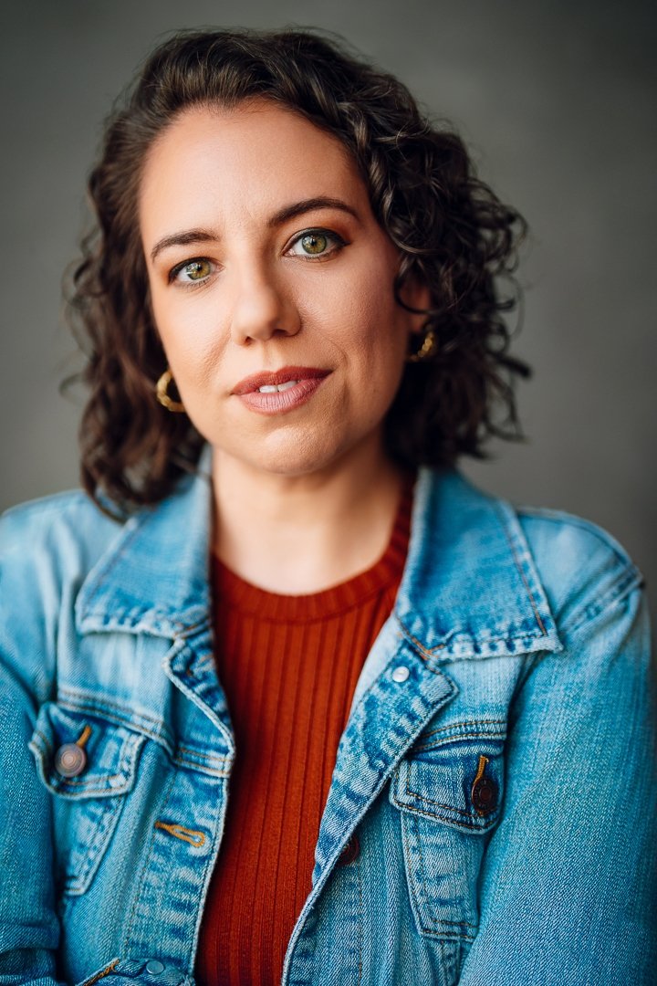 Ashley Alvarez backdrop