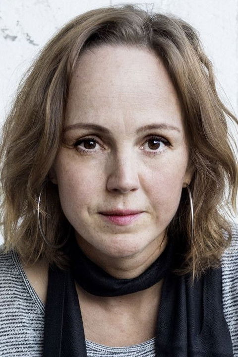 Mia Engberg backdrop