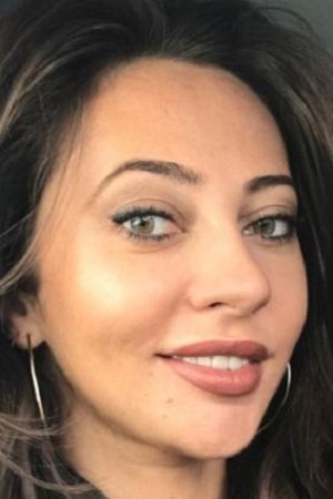 Aysurat Shamanova backdrop