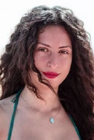 Nada ElAlfi backdrop