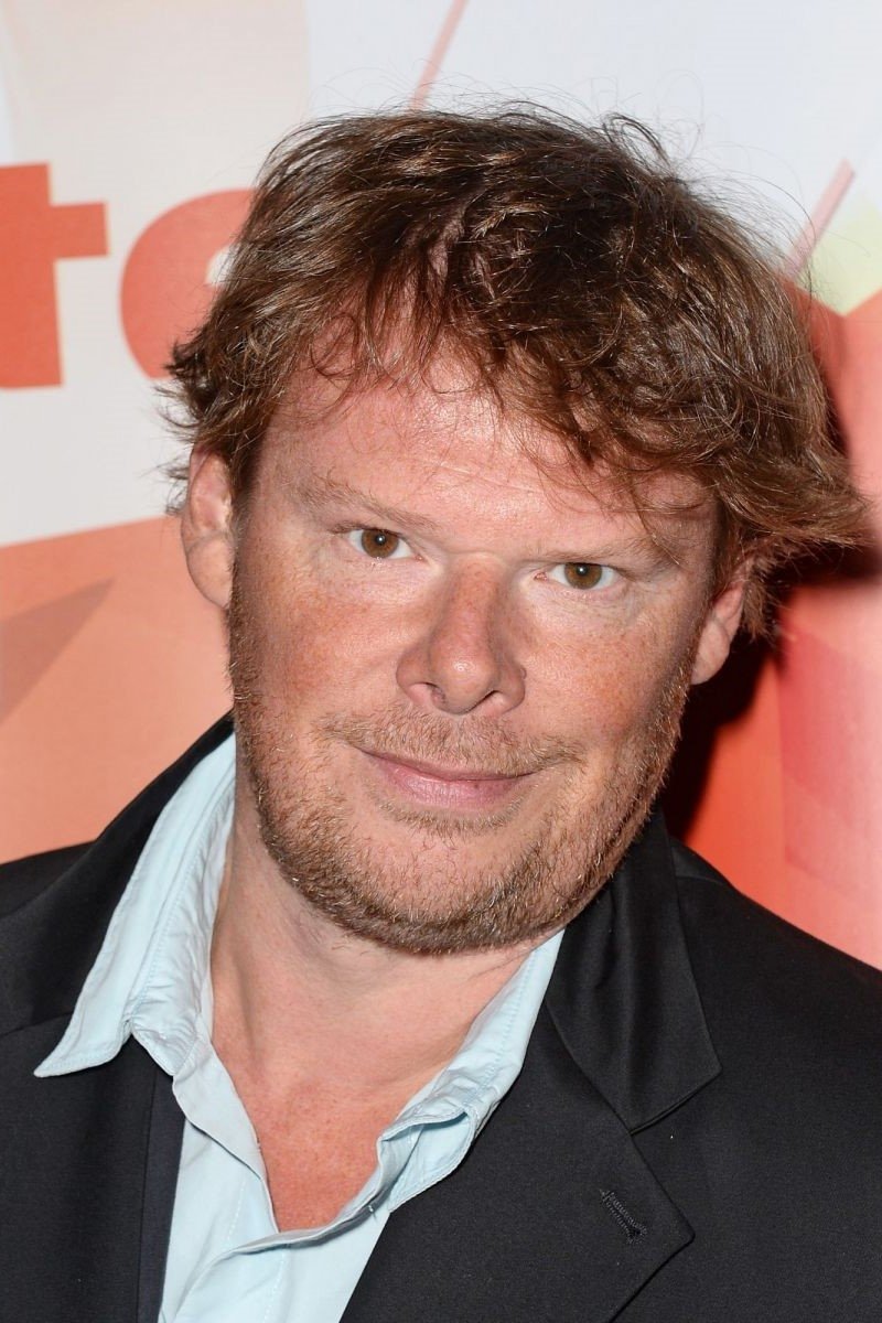 Frédéric Bonnaud backdrop