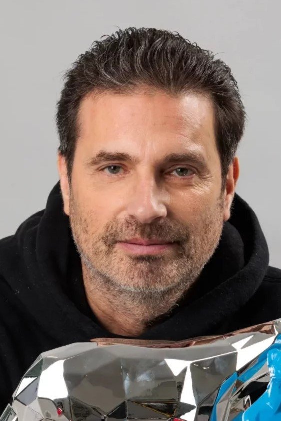 Richard Orlinski backdrop