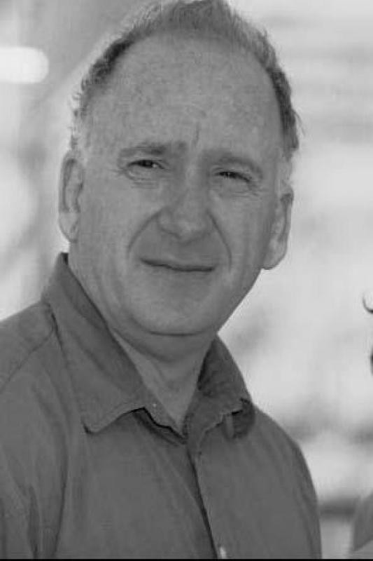 Amos Kollek: Amos Kollek backdrop