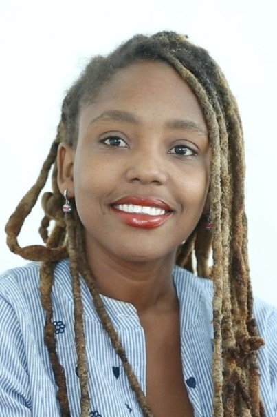 Katiana Milfort backdrop