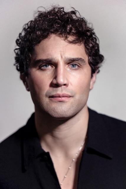 Alex Brockdorff backdrop