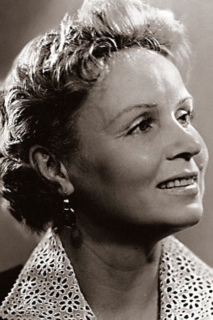 Luiza Koshukova backdrop