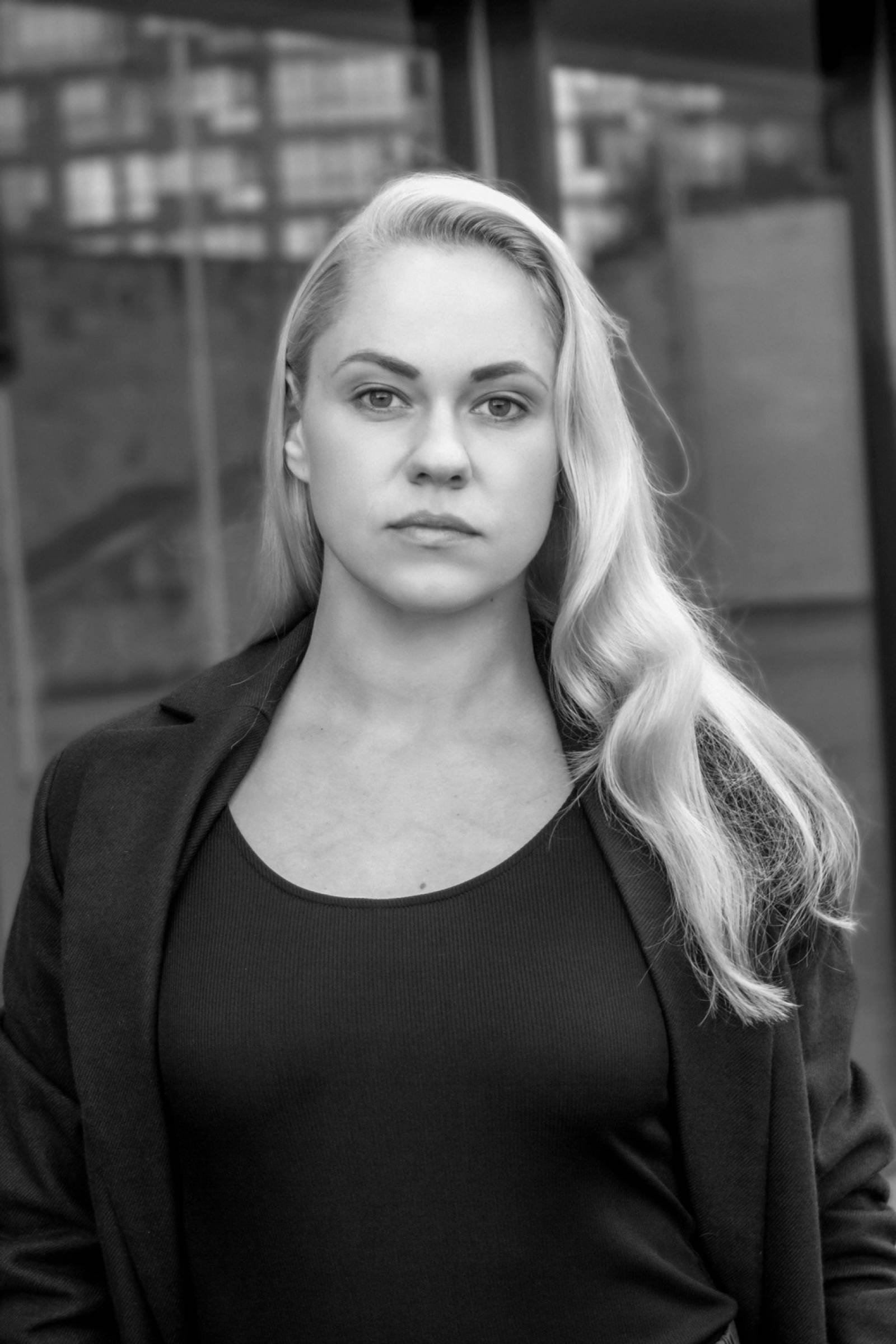 Agnė Šataitė backdrop