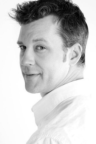 Eric W. Sizemore backdrop