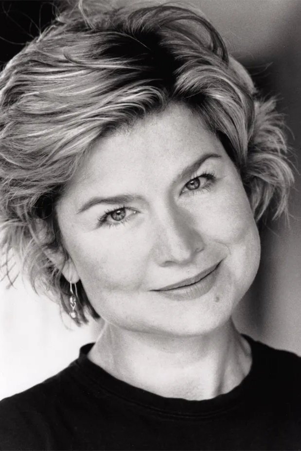 Issy van Randwyck backdrop