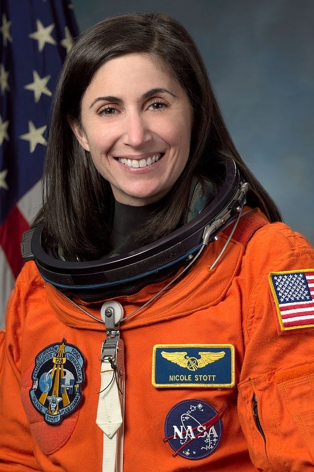 Nicole Stott backdrop