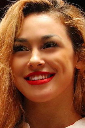 Heidi Katrina backdrop