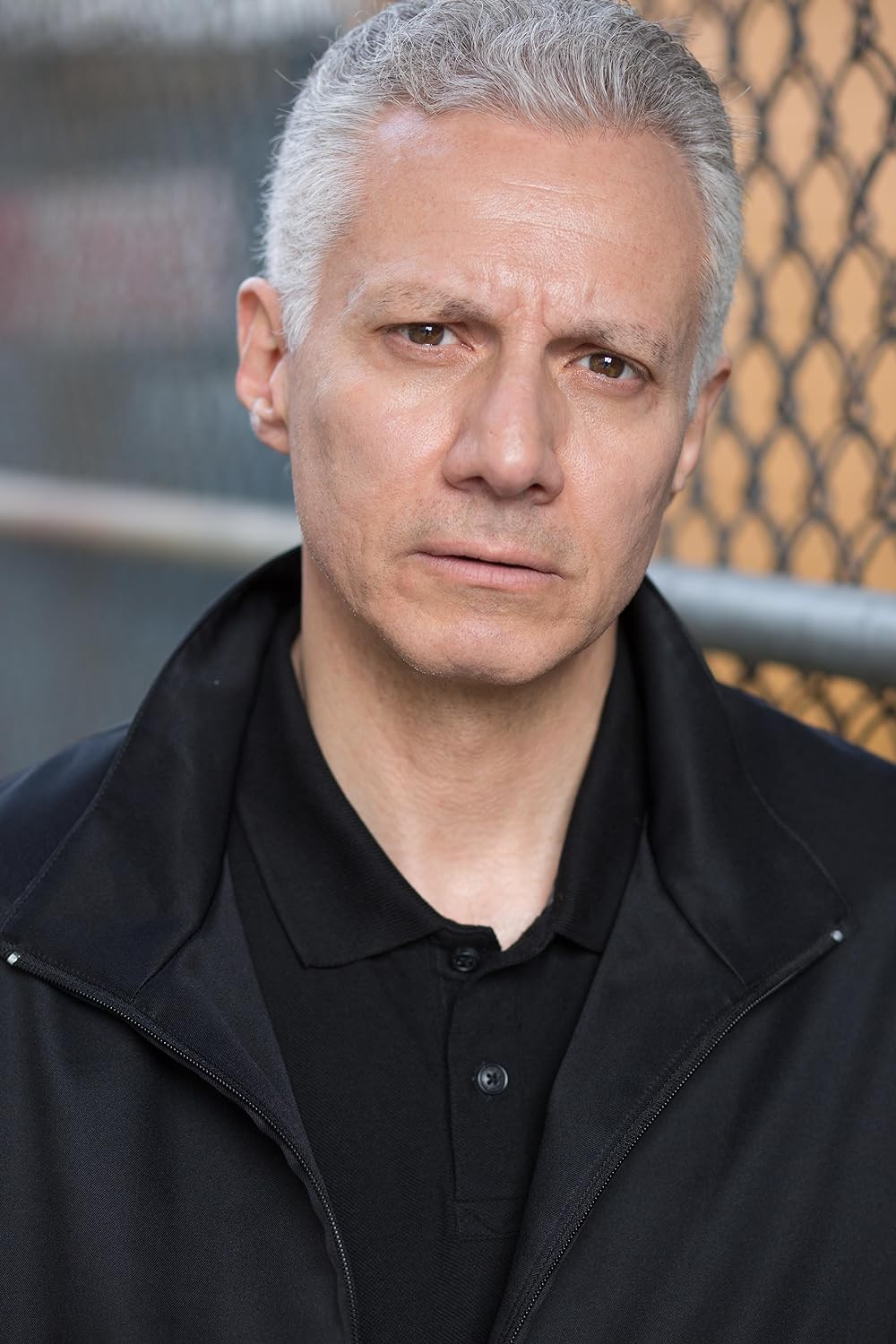 Majkell Vinsent Karera backdrop