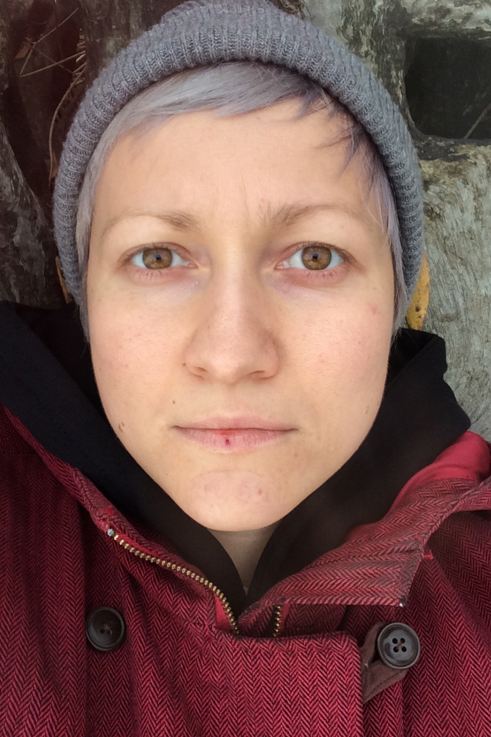 Zoya Laktionova backdrop