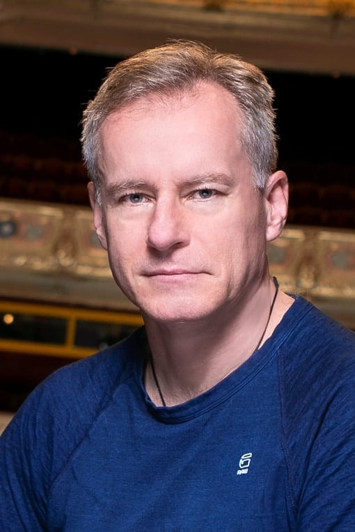 Peter Čižmár backdrop