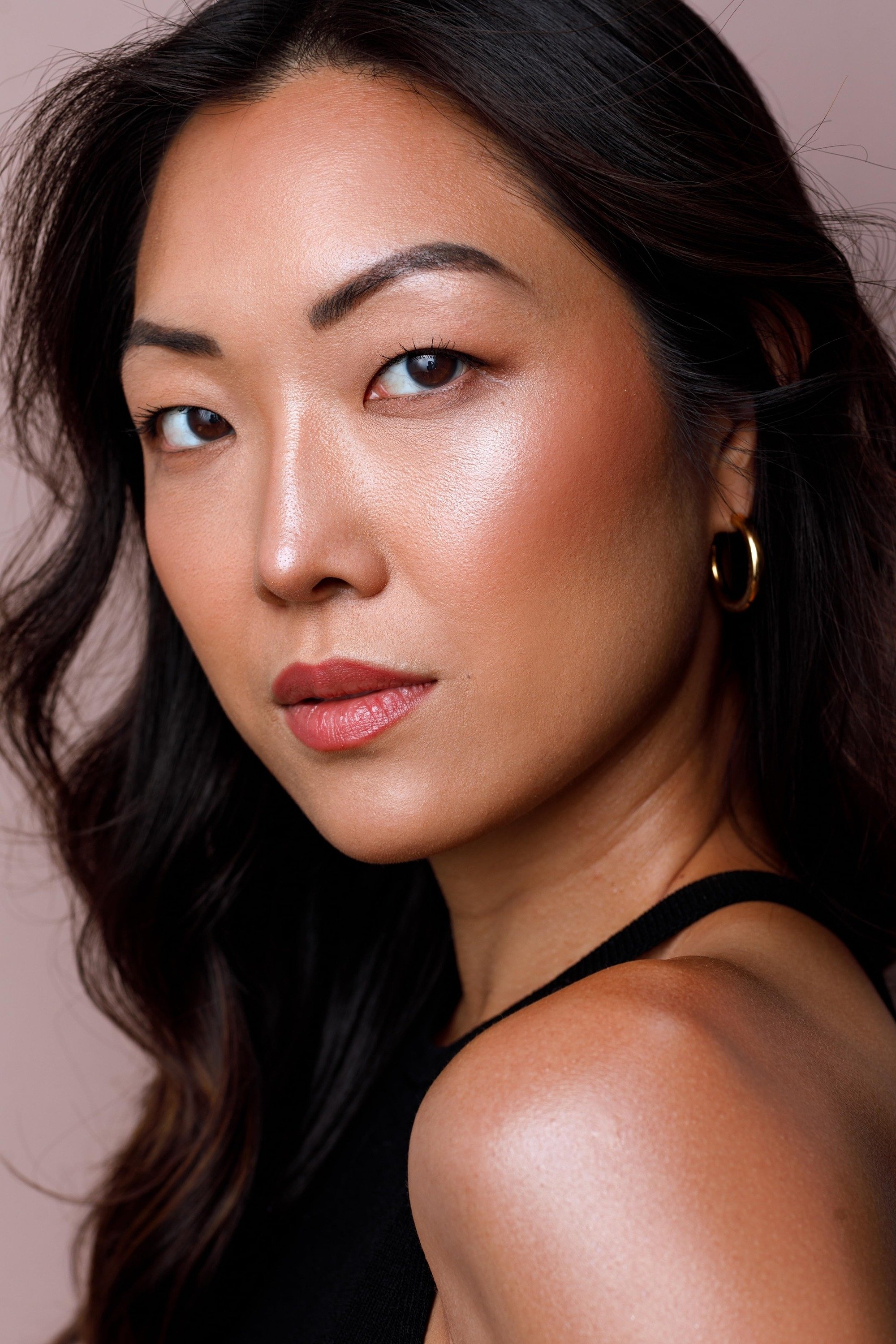 Cecilia Yesuil Kim backdrop