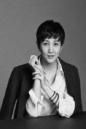 Zhang Xinyuan backdrop