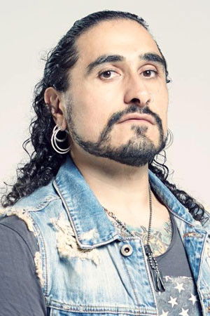 Alessandro Del Vecchio backdrop