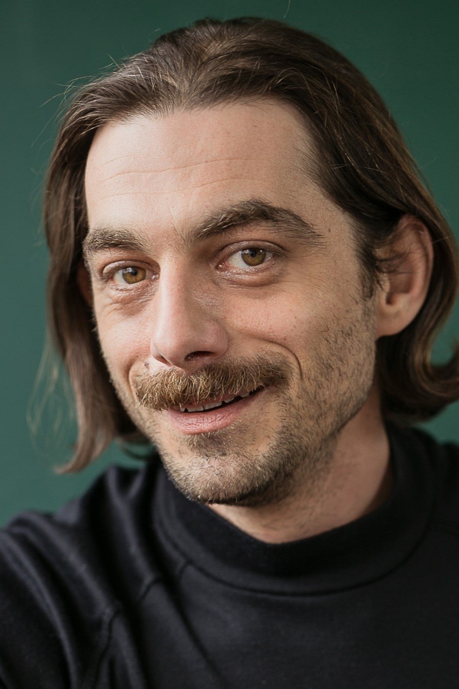 Piotr Czarniecki backdrop