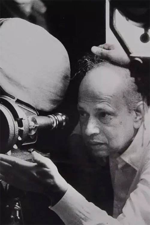 Tapan Sinha backdrop