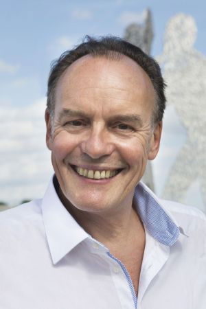 Christian Dieterle backdrop