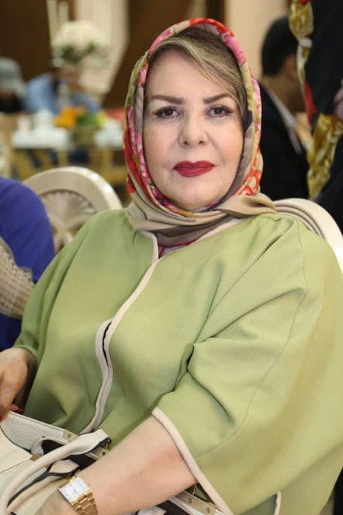 Pourandokht Mahiman backdrop