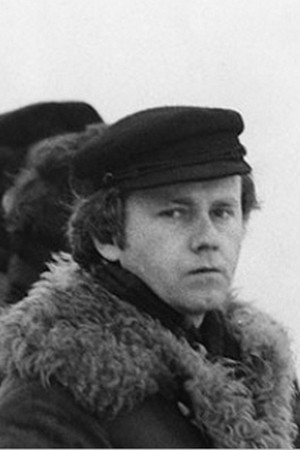 Tomasz Orlikowski backdrop