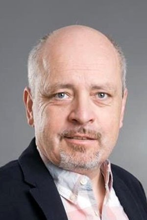 Matej Landl backdrop