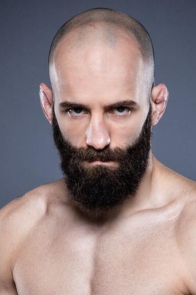 Pedro Carvalho backdrop