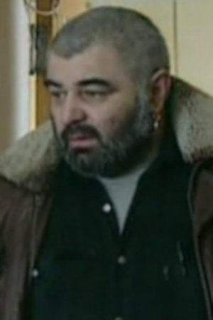 Yuri Makusinsky backdrop