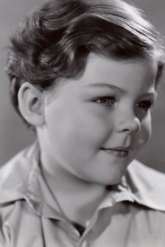 Johnny Russell backdrop